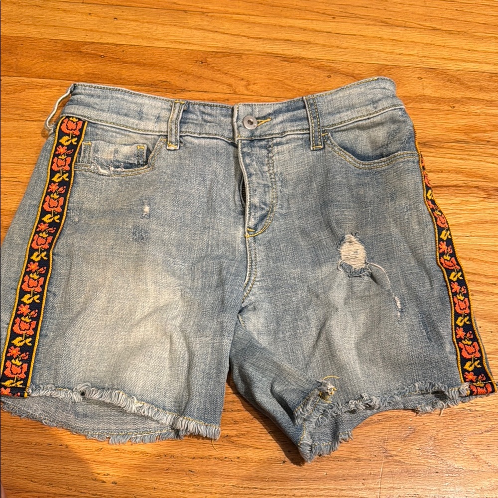 Pilcro Embroidered Denim Women Shorts